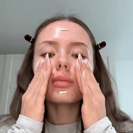 Gif_1_a211c236-8d7d-4c89-b0a9-4cd964f4e434.gif