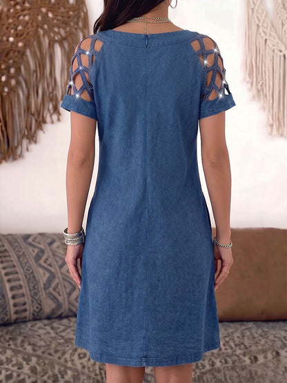 Women's V-neck Hollowed-out Short-sleeved Casual Loose Denim Dress